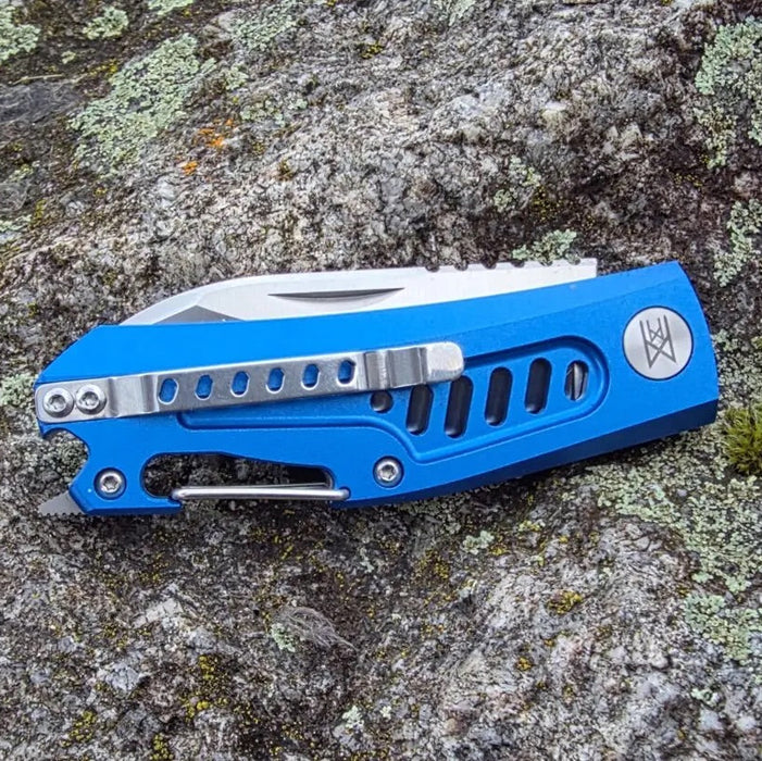 Carabiner Folder